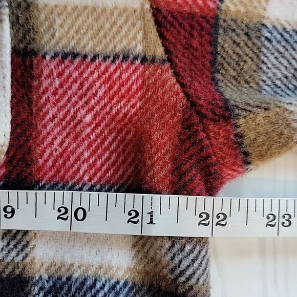 Charlie Charlie Charlotte Plaid Button-Up Women's Shacket Size XL - Picture 8 of 10